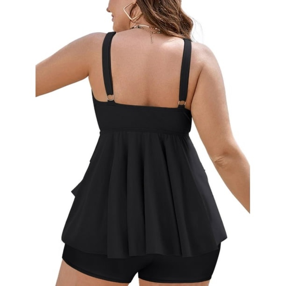 Plus Size Two Piece Tankini Knotted Front Ruffled Swimwear w/Shorts - Picture 2 of 8